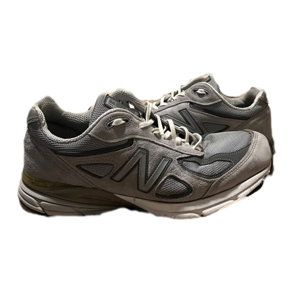 New Balance 990v4 - Picture 1 of 5